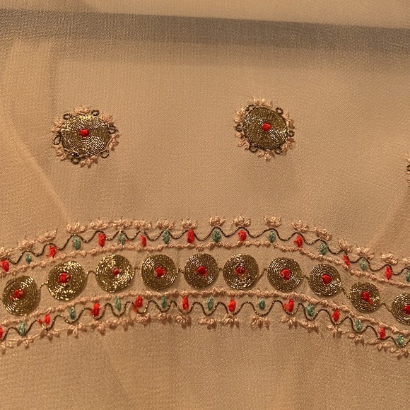 NWOT Topshop Cream Blouse - Picture 4 of 8